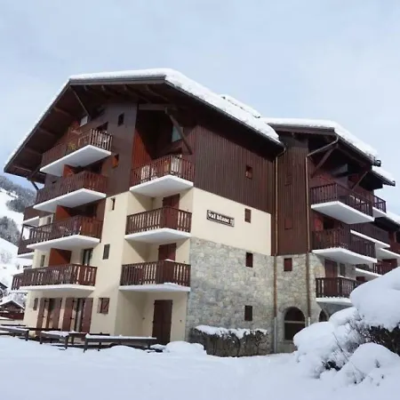 Val Blanc 2 515 Appartement *